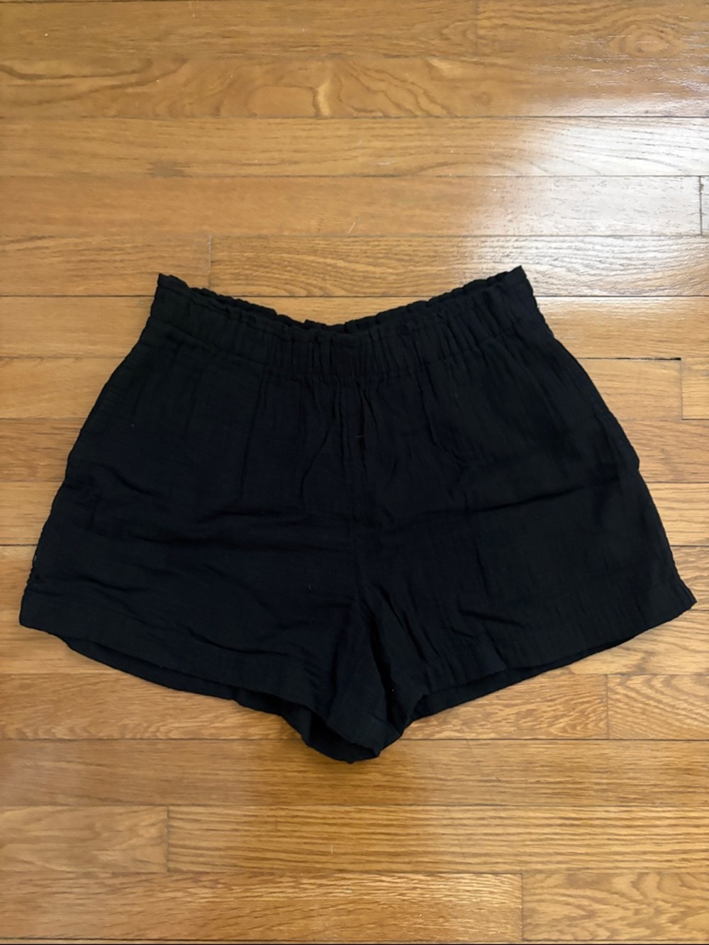 Black Gap Gauze Women's Elastic-Waist Shorts Small